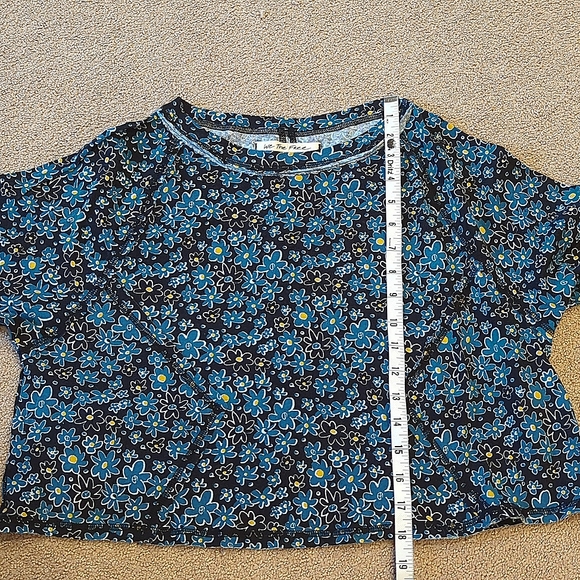 NWOT Free People Sammie Floral Print Tee in Dark Combo. Size XS - Picture 11 of 15
